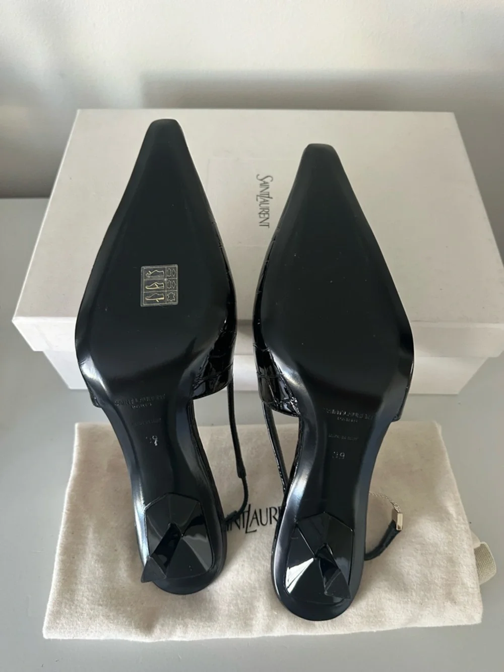 SAINT LAURENT Black Leather Aston Slingback Pumps 75 39 - Picture 8 of 9
